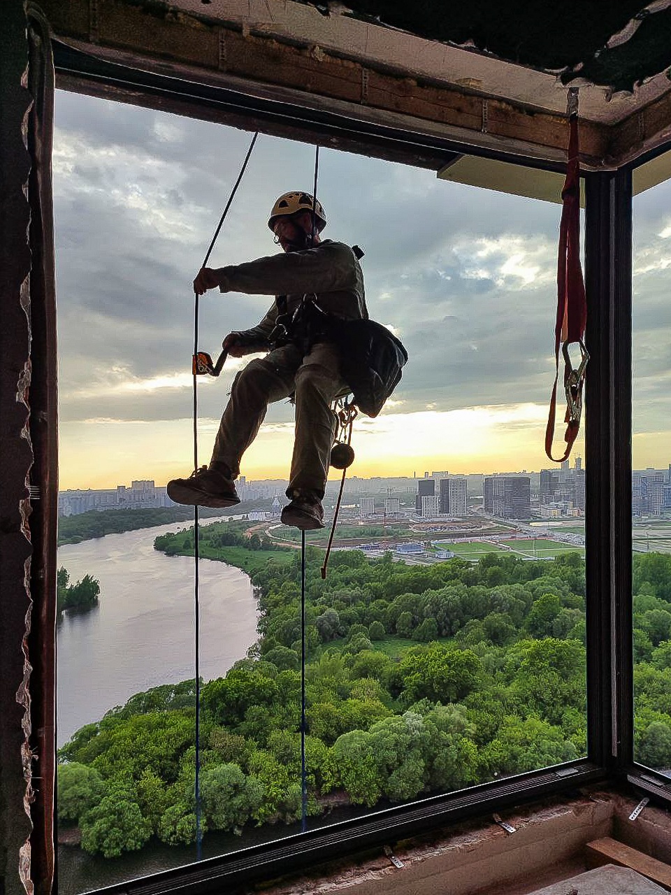 Миниатюра №14