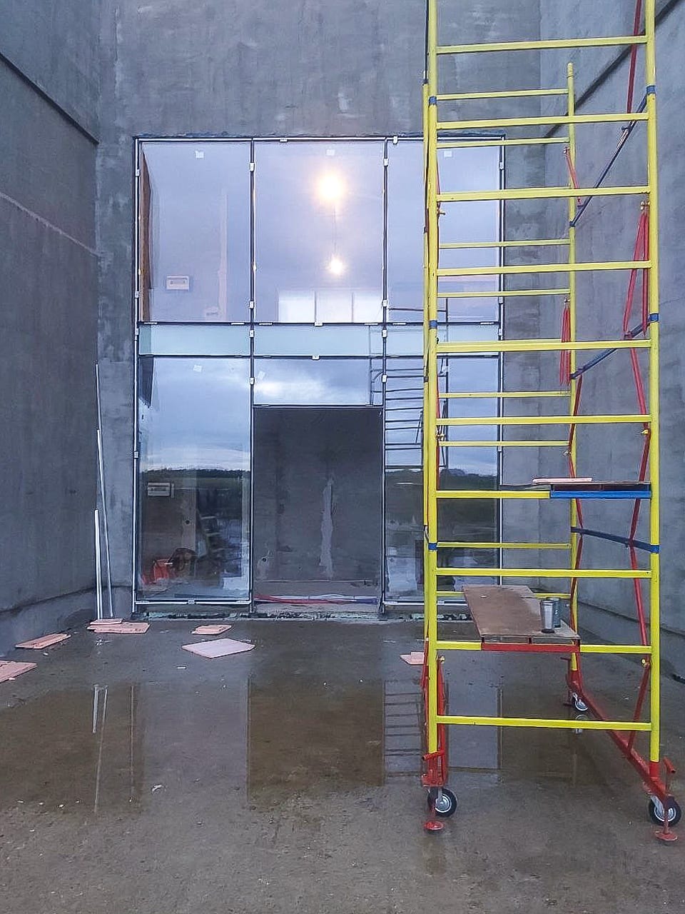 Миниатюра №12