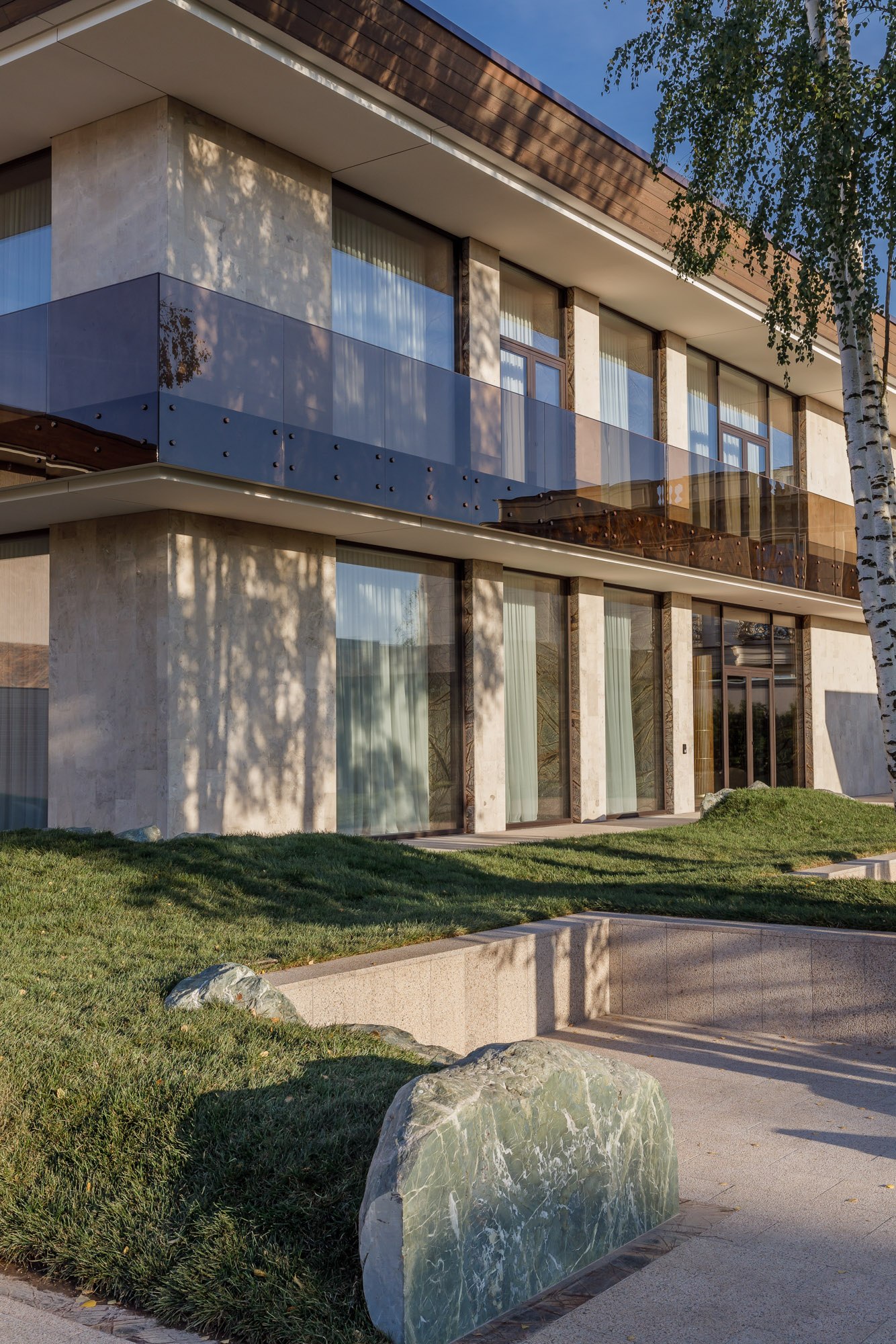 Миниатюра №8