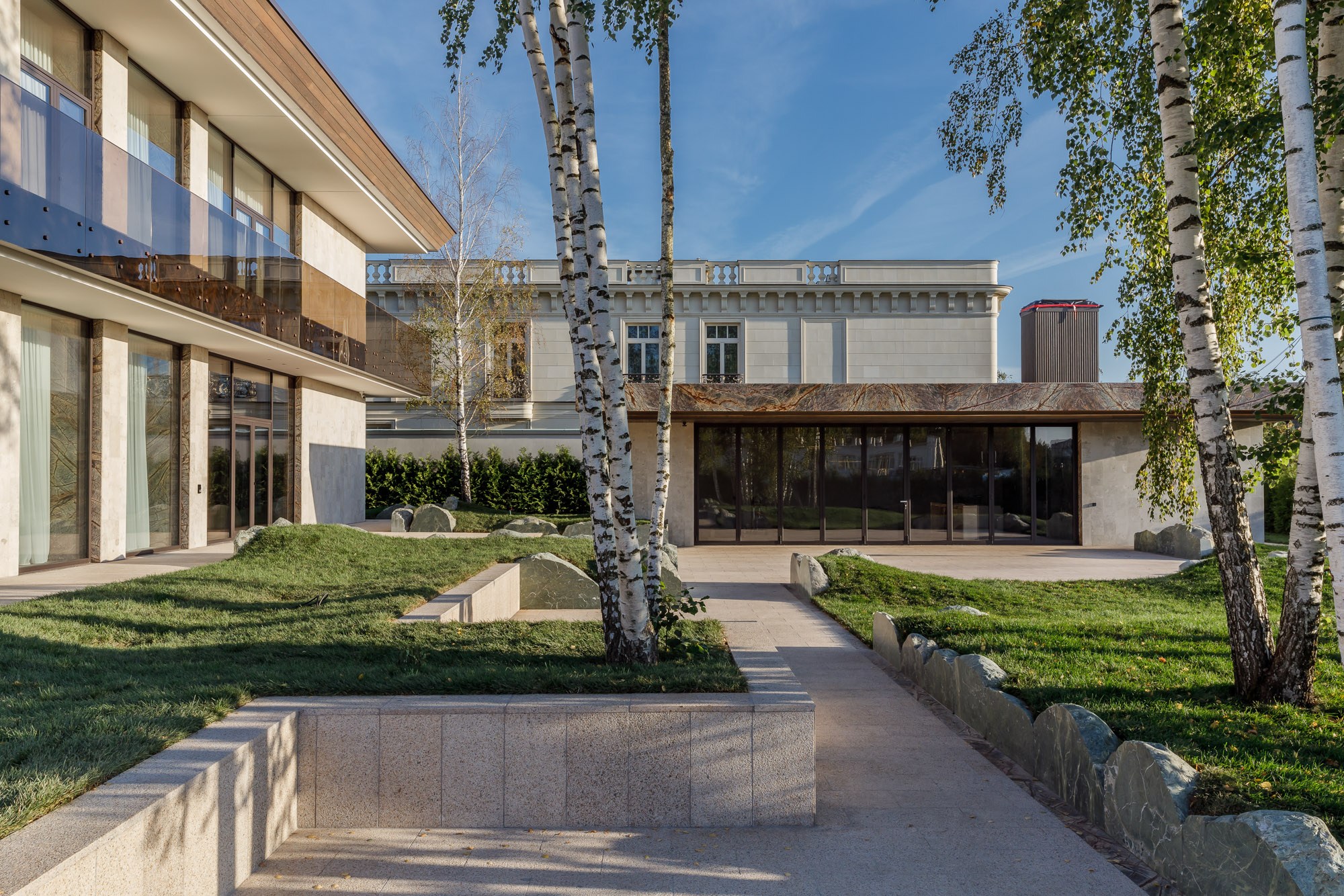 Миниатюра №9