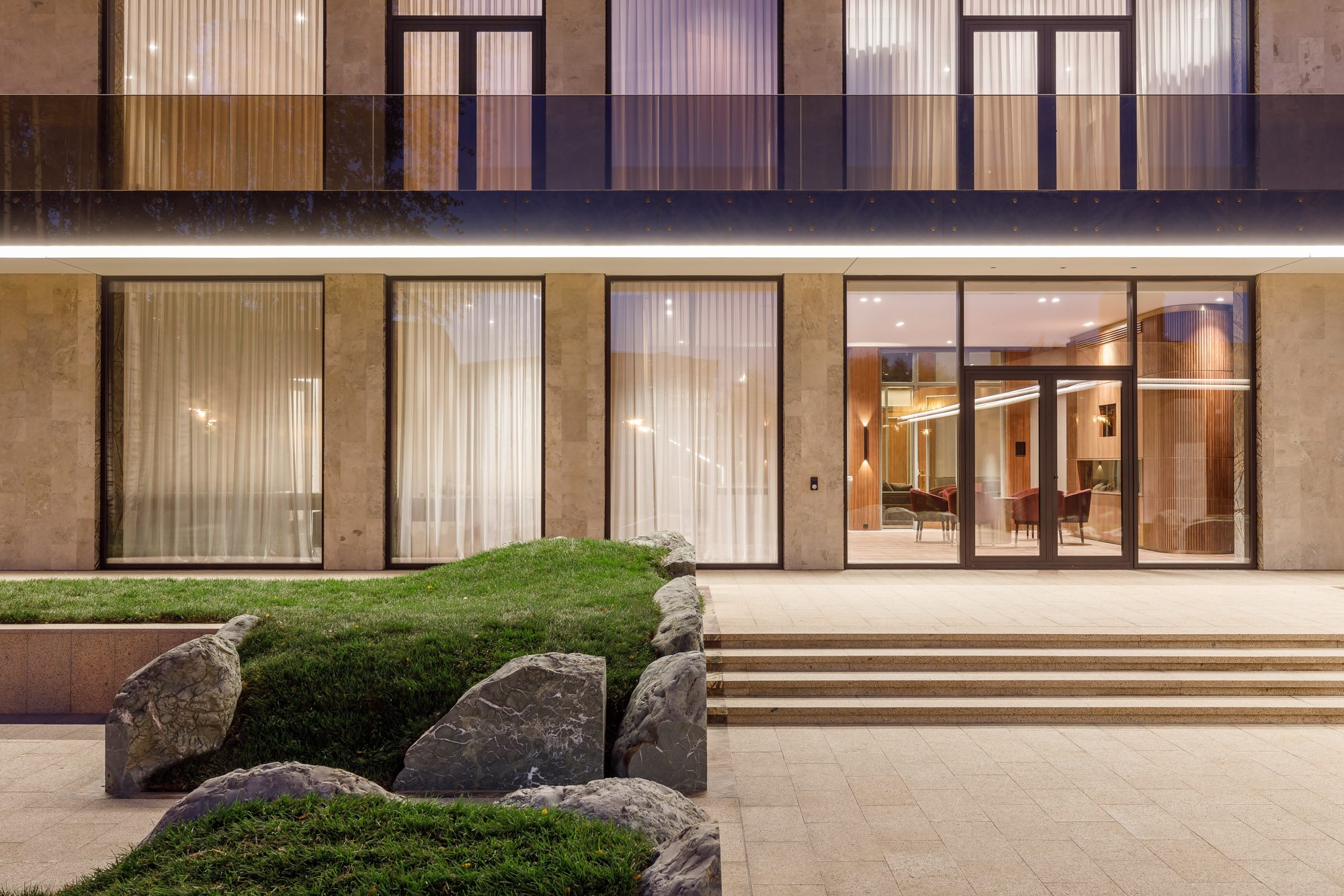 Миниатюра №13