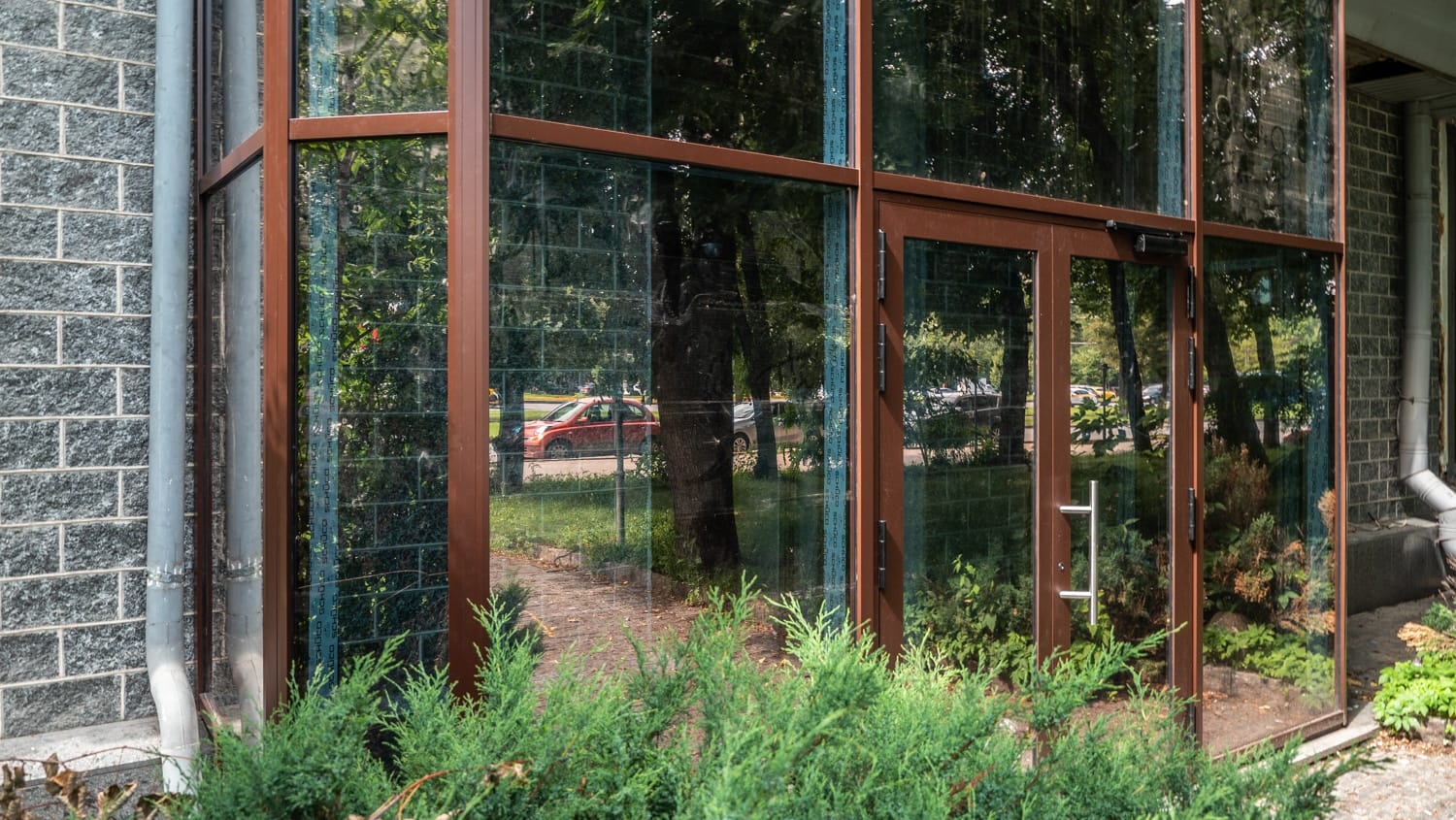 Миниатюра №11