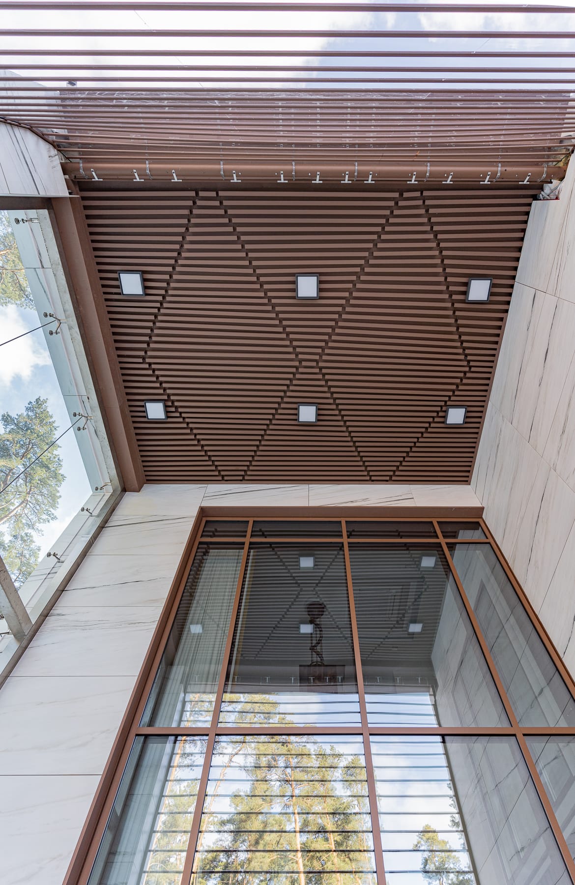 Миниатюра №30