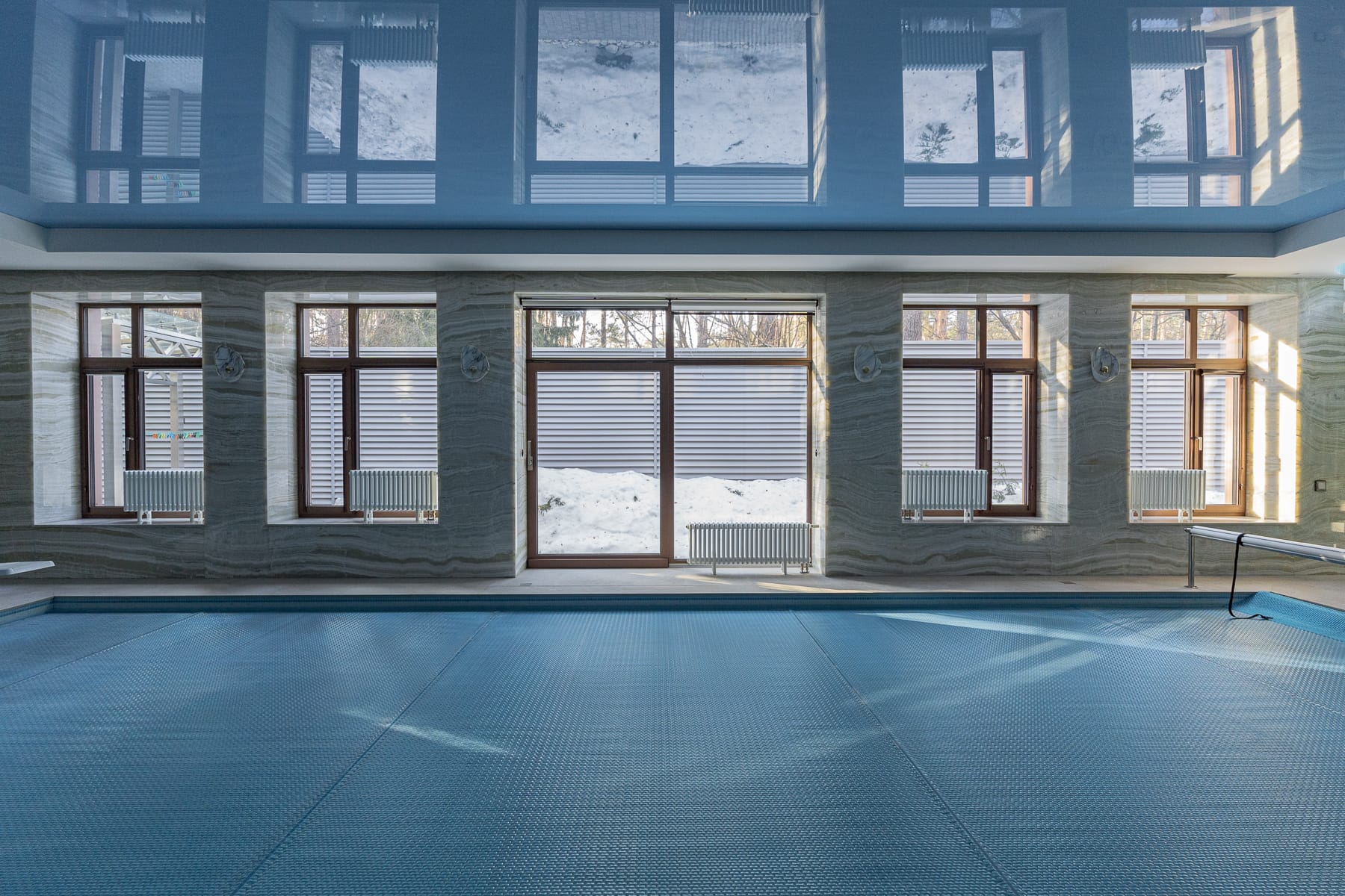 Миниатюра №37