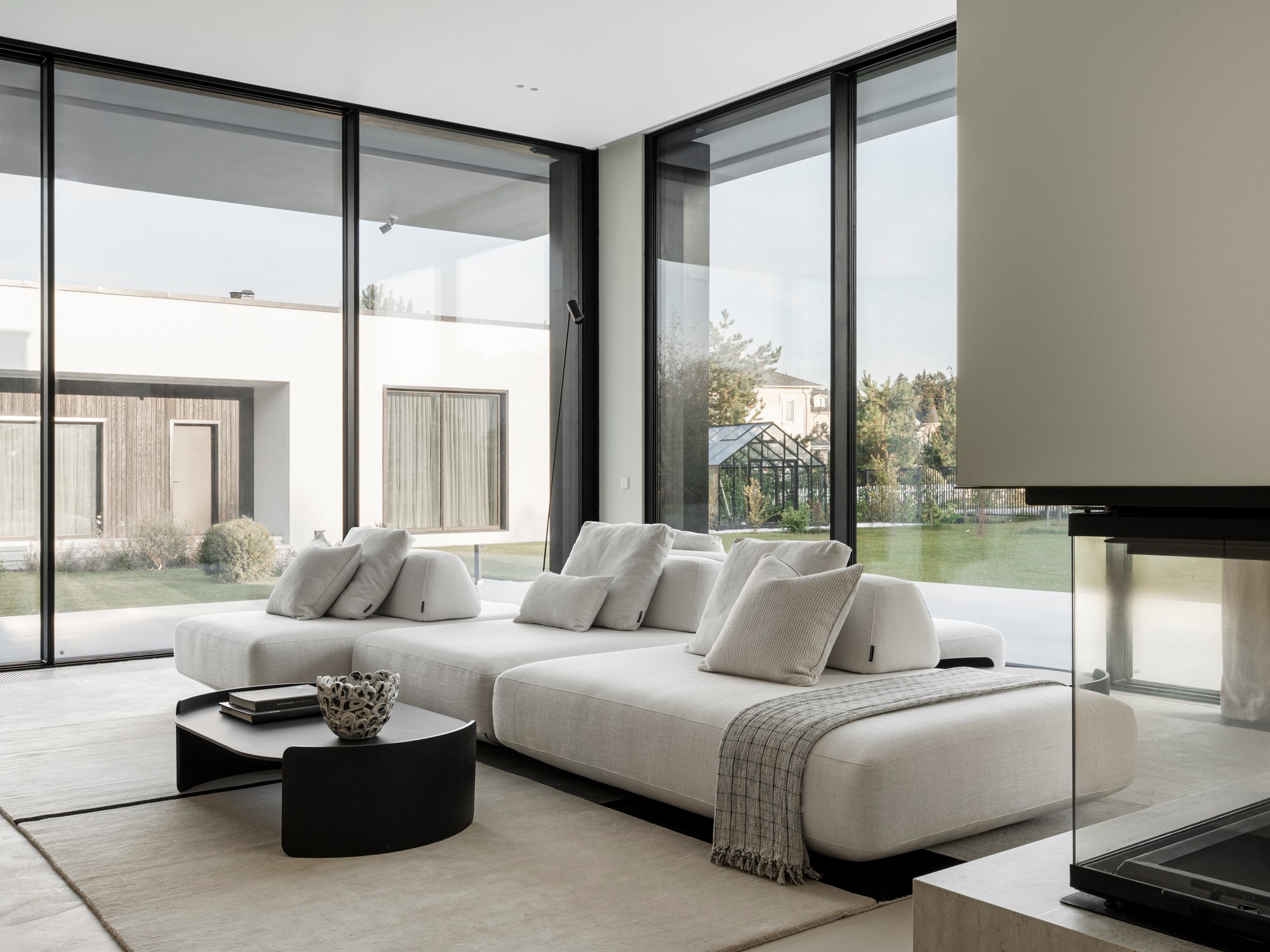 Миниатюра №34