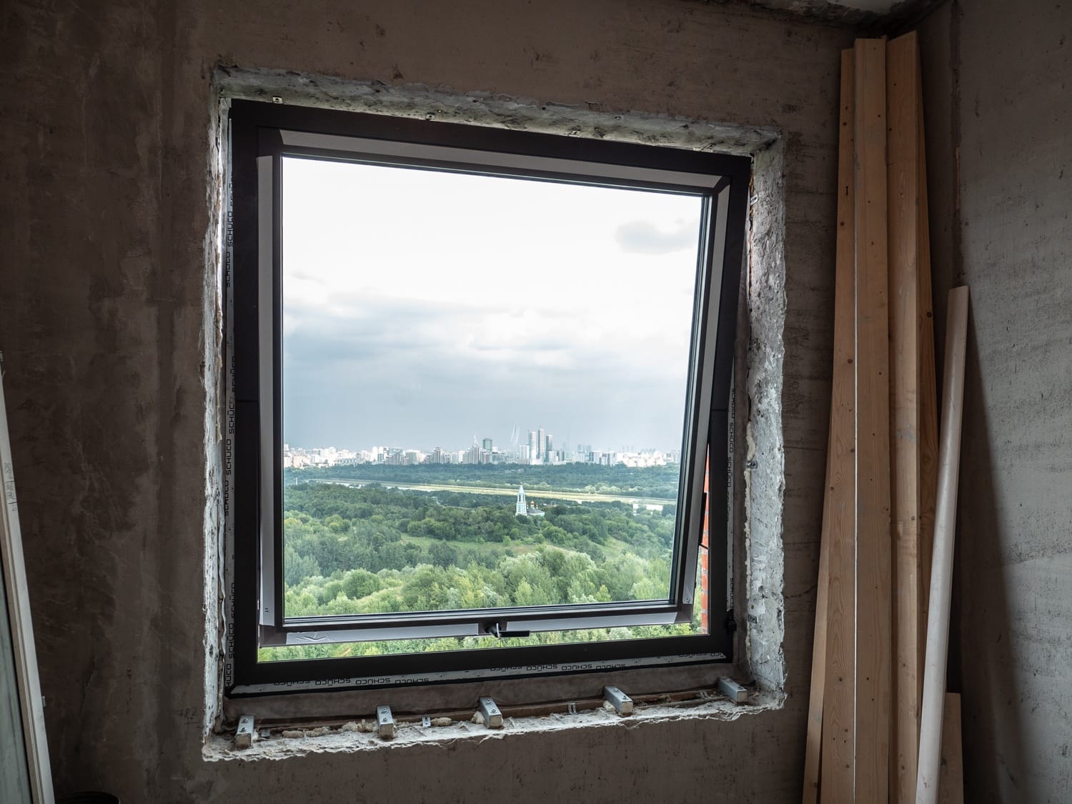 Основное изображение