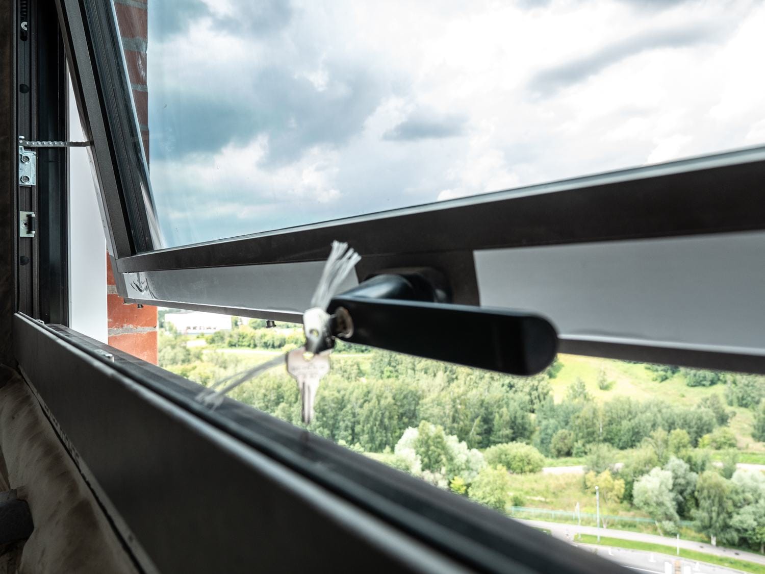 Миниатюра №6