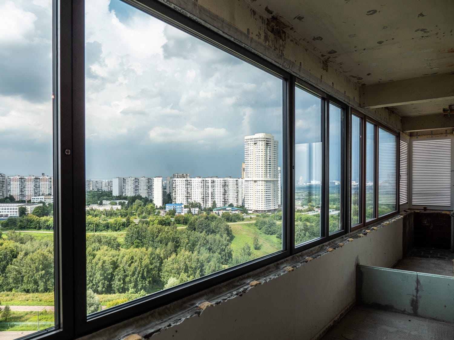 Миниатюра №13