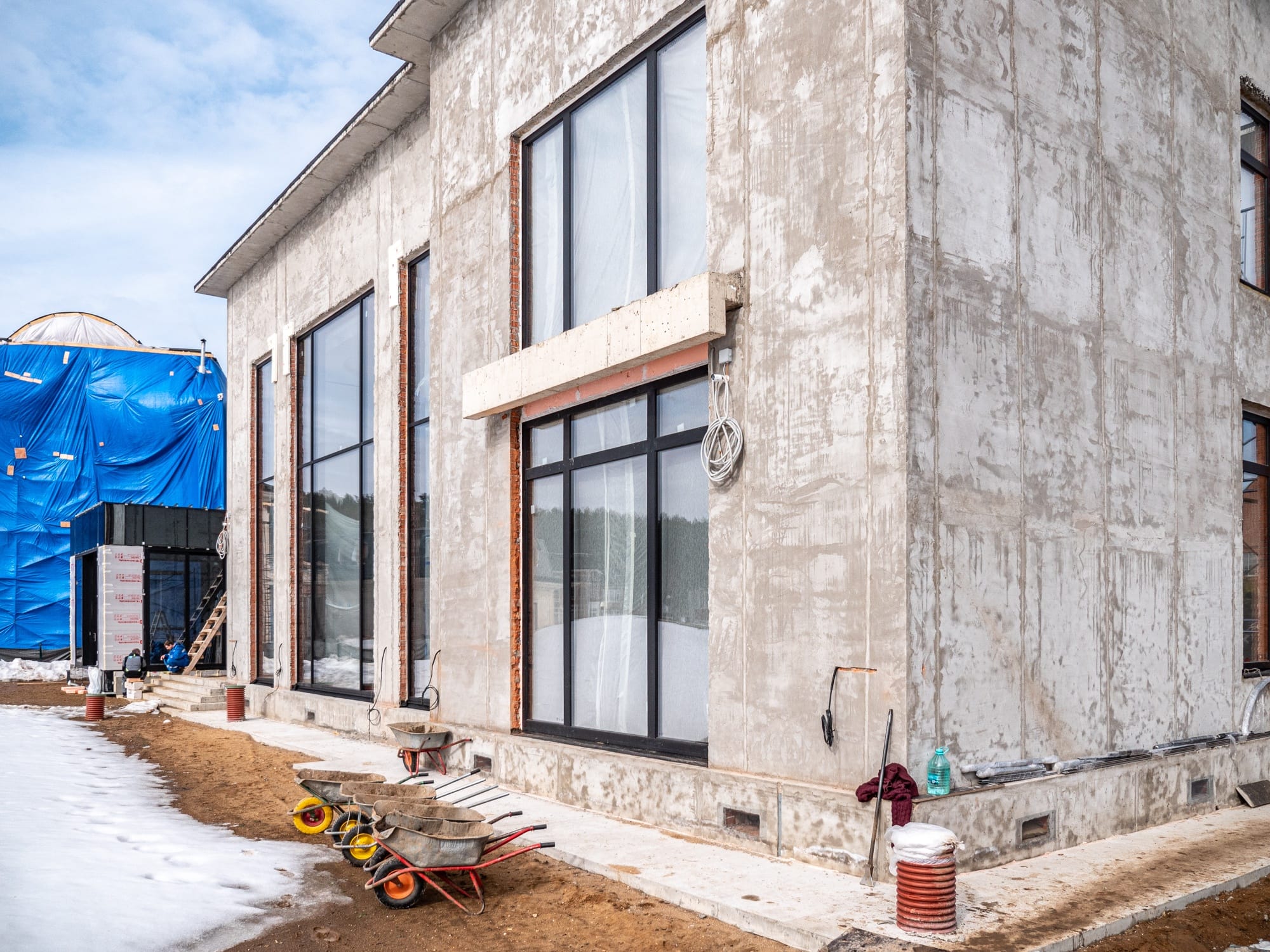 Миниатюра №12