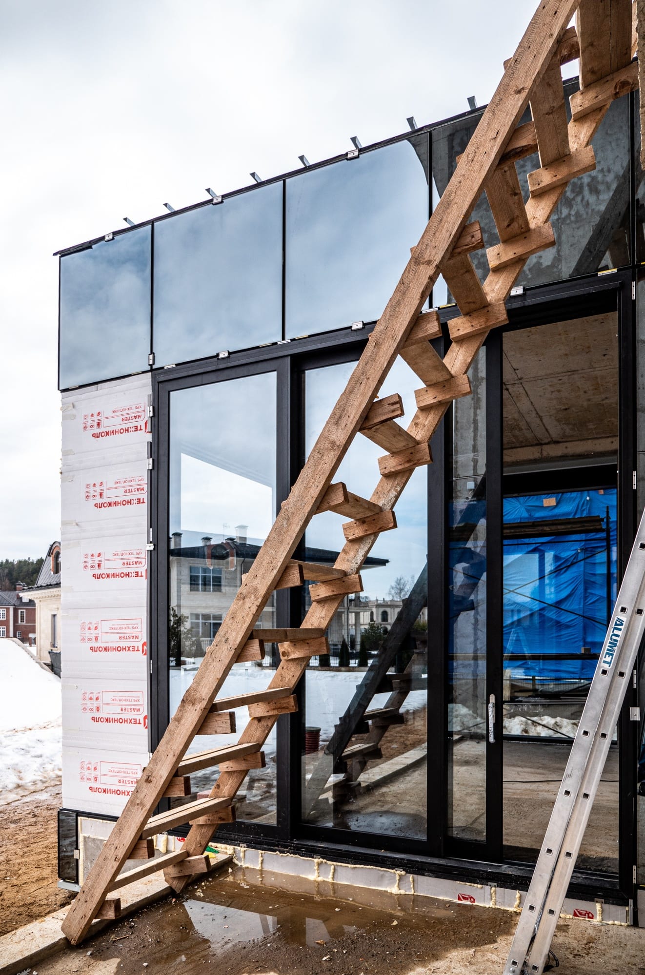 Миниатюра №30