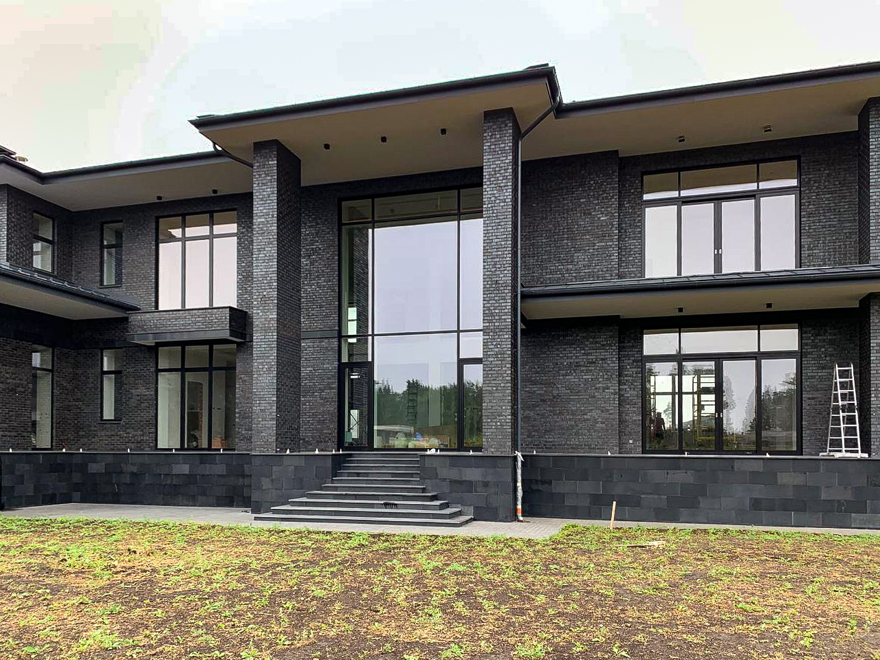 Миниатюра №12