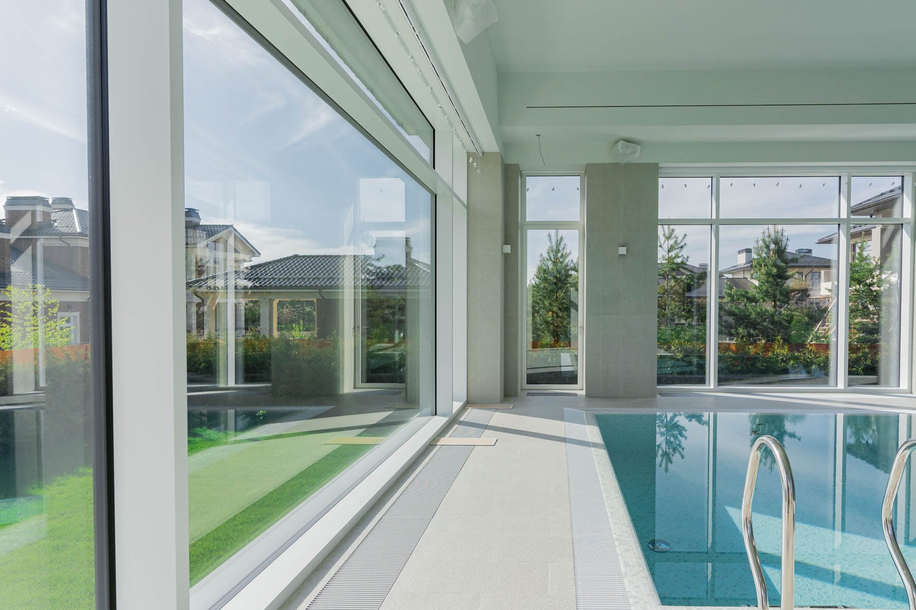 Миниатюра №12