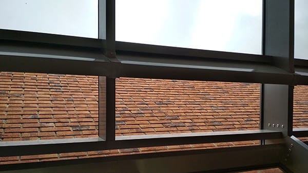 Основное изображение