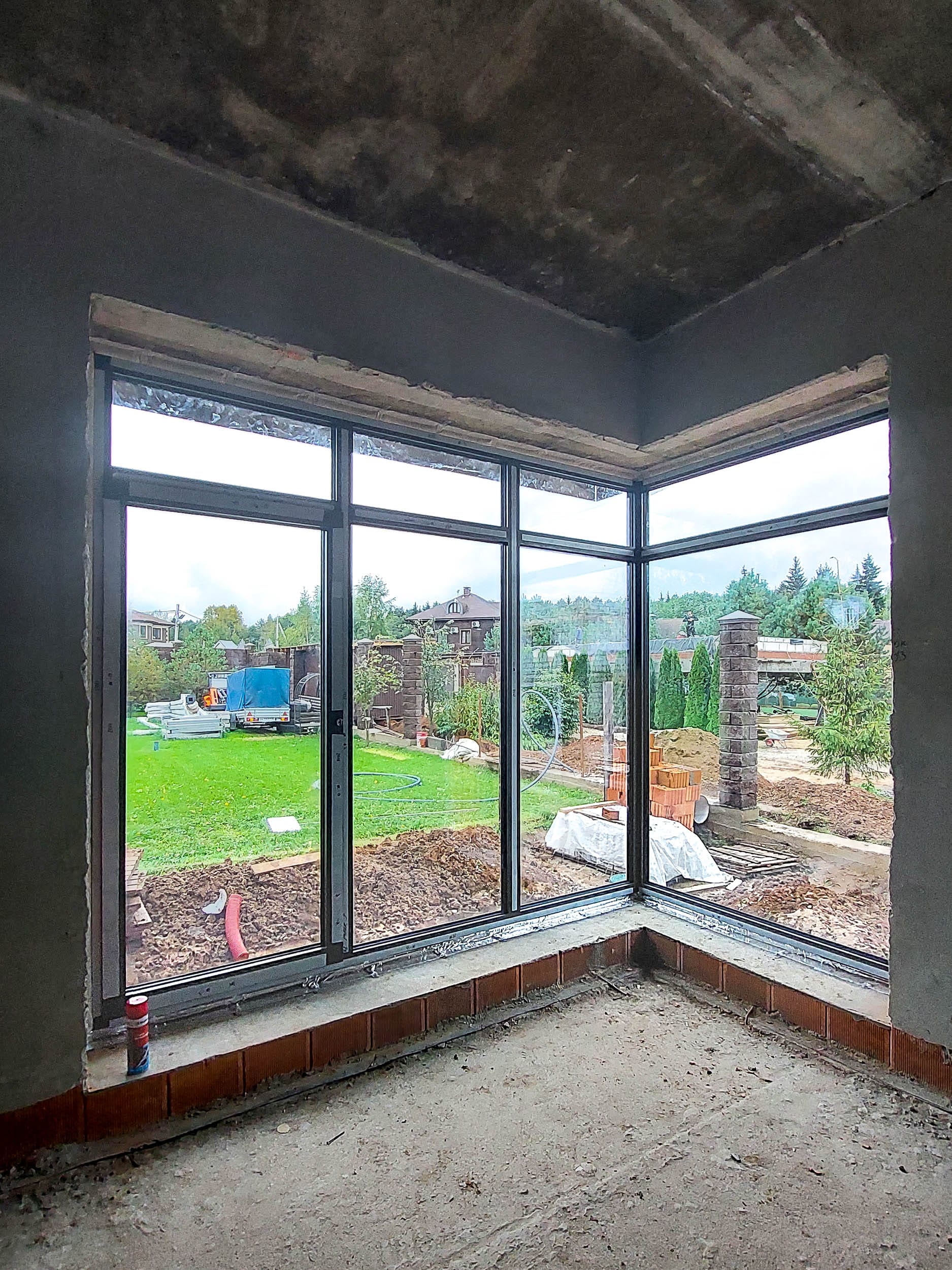 Миниатюра №12