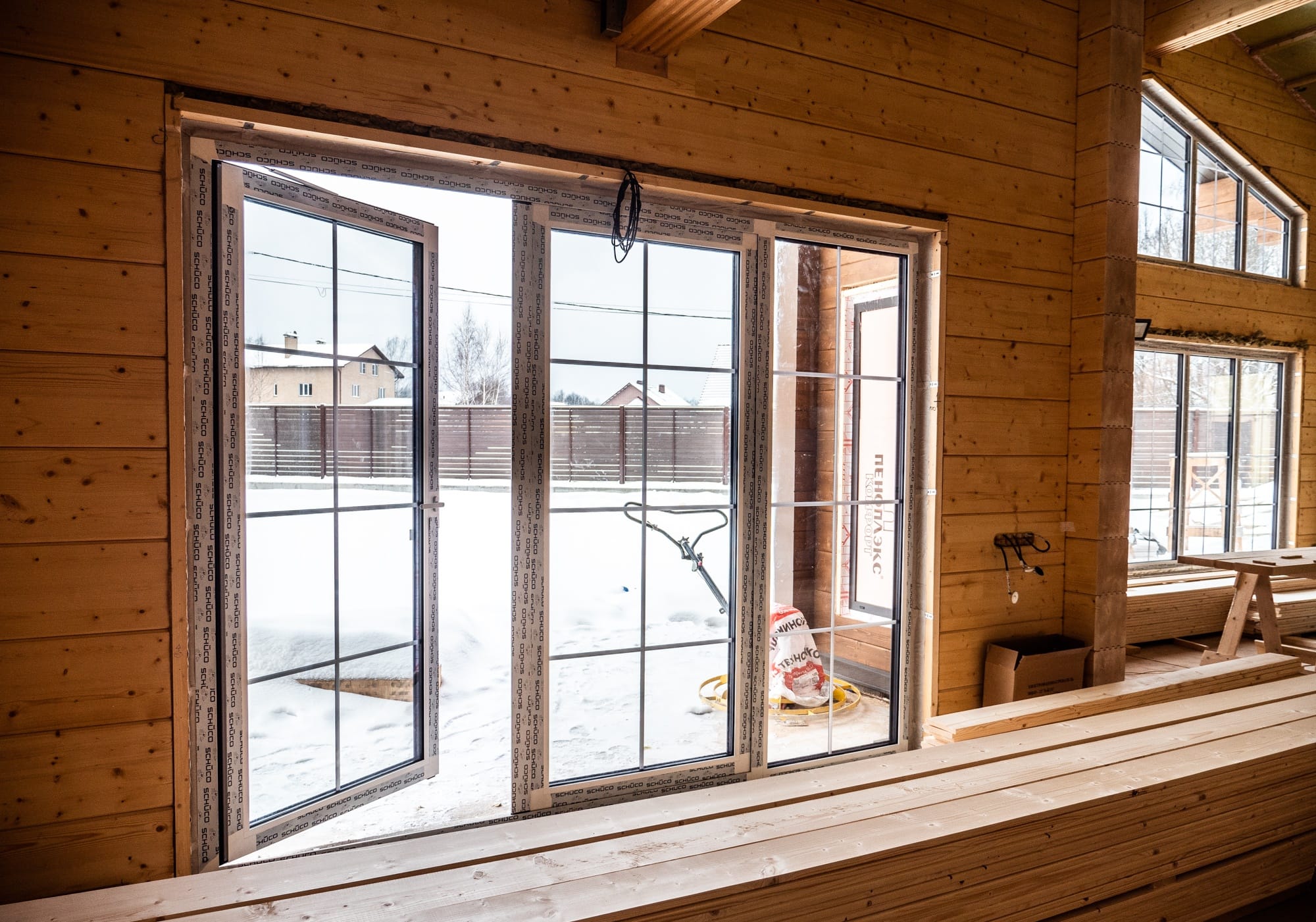 Миниатюра №12