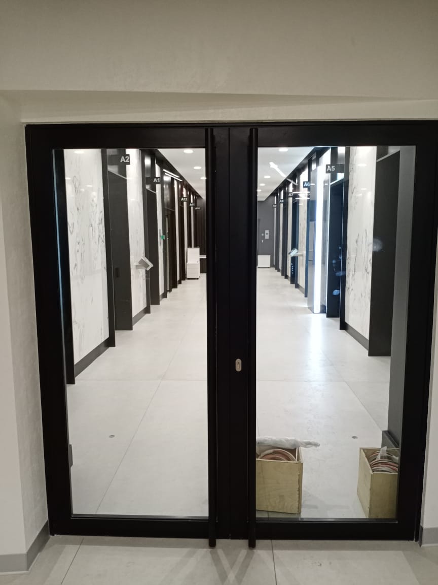 Основное изображение