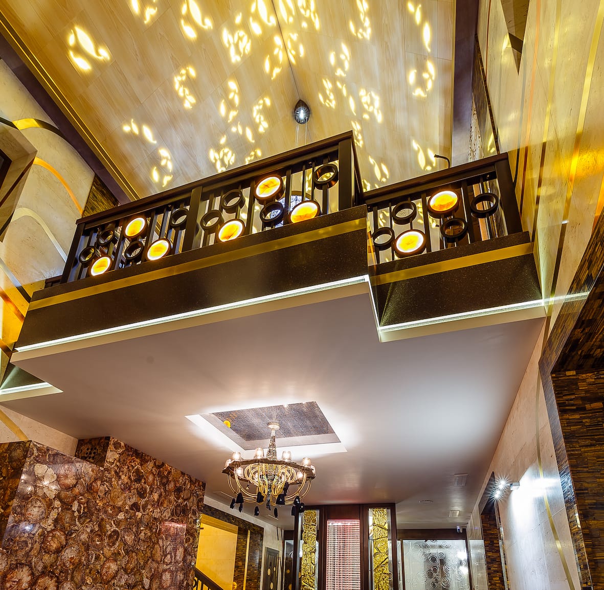 Миниатюра №10