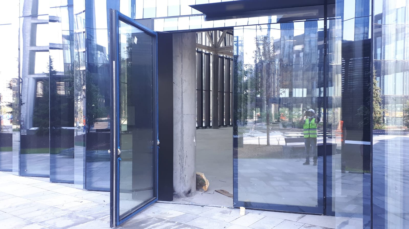 Миниатюра №4