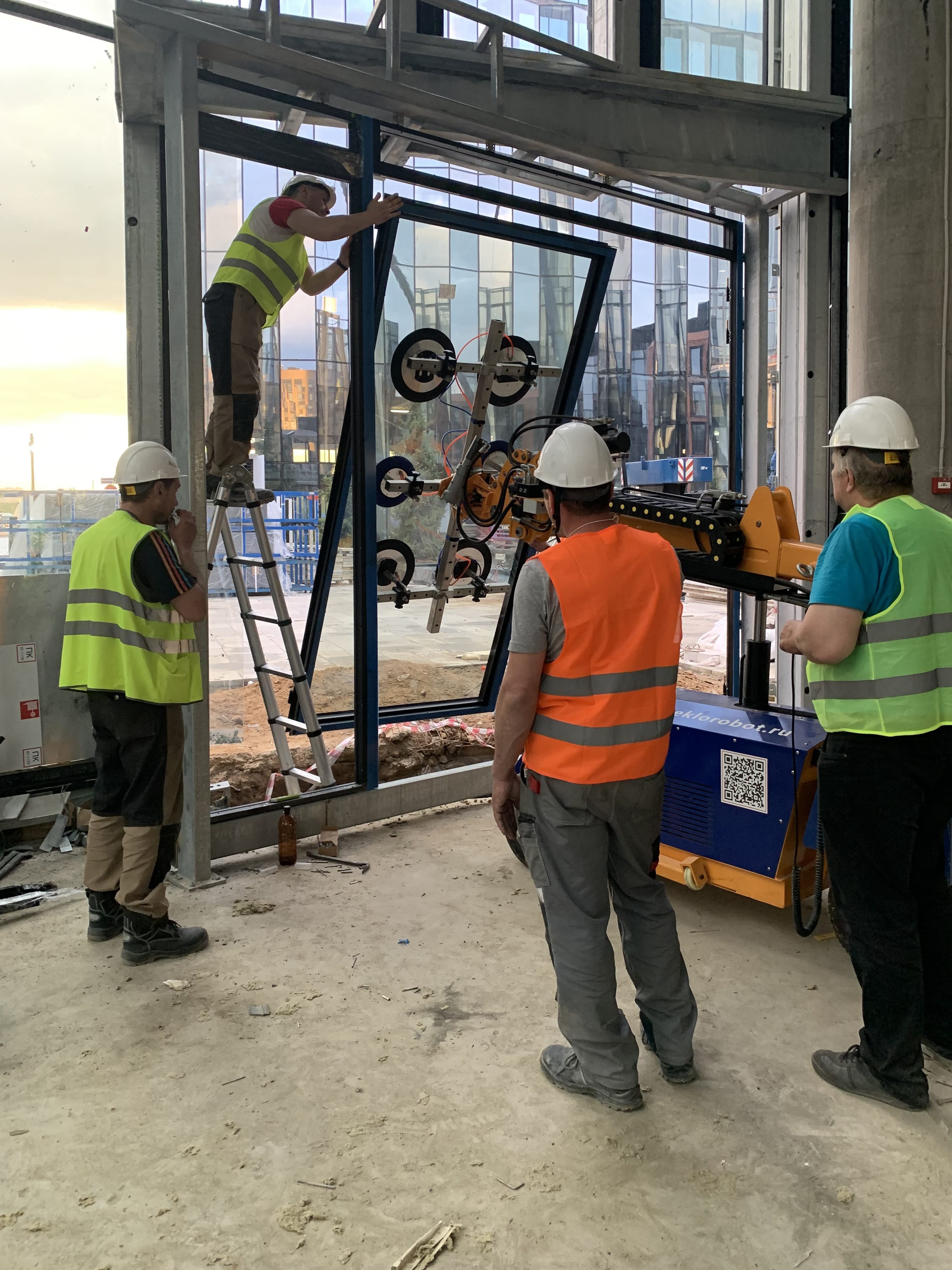 Миниатюра №7