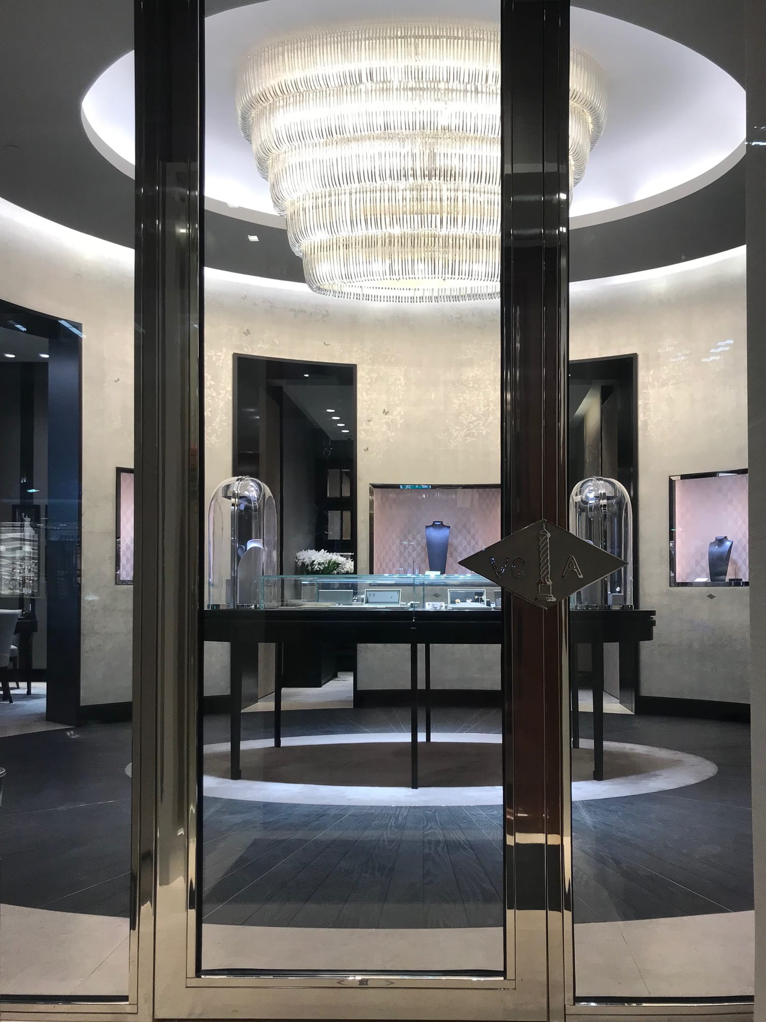 Миниатюра №4