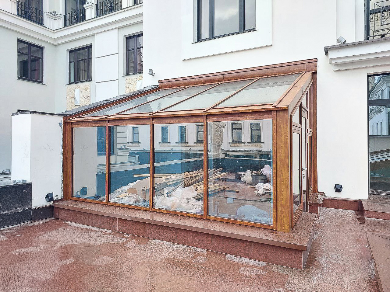 Основное изображение