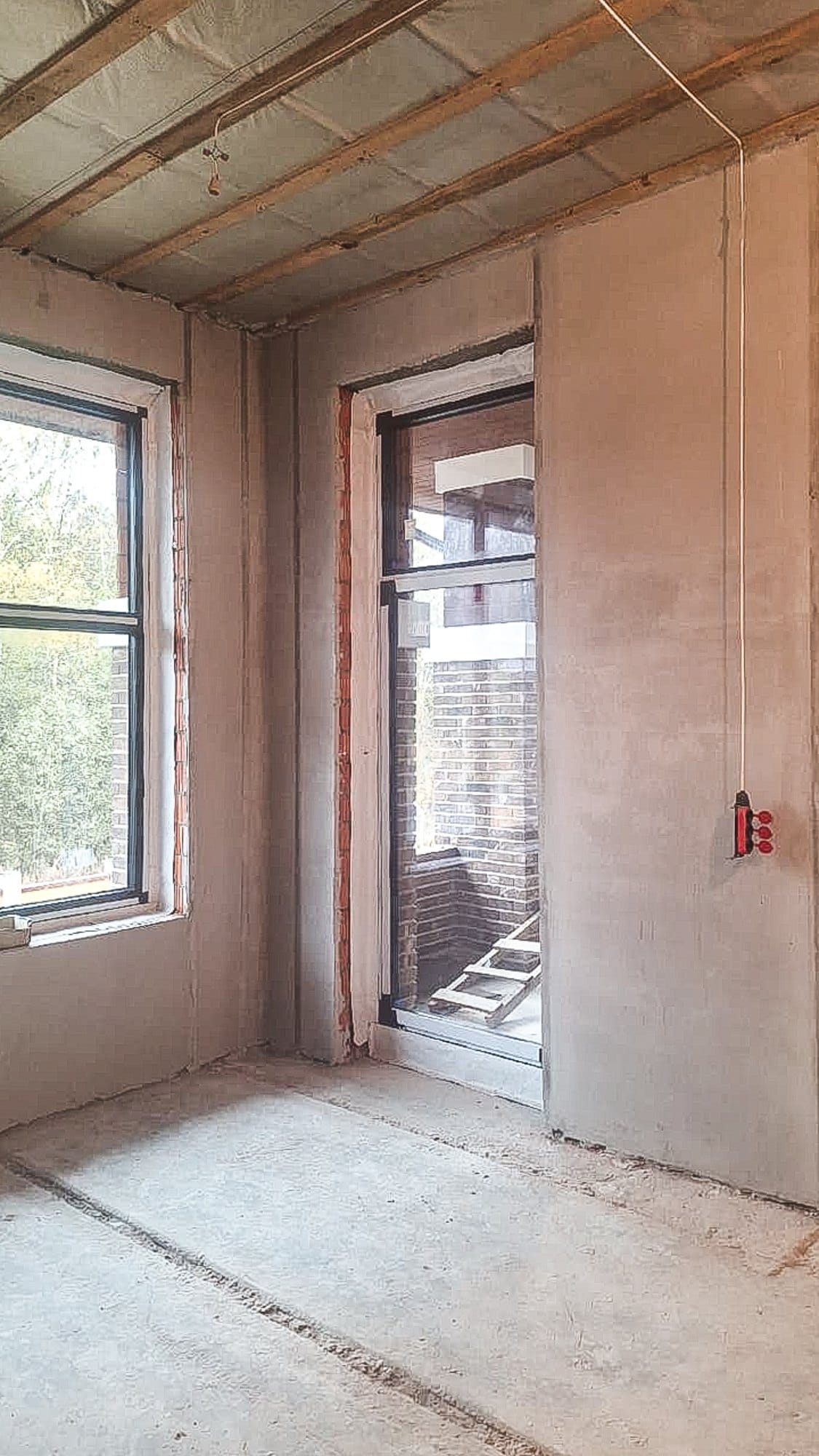 Миниатюра №16